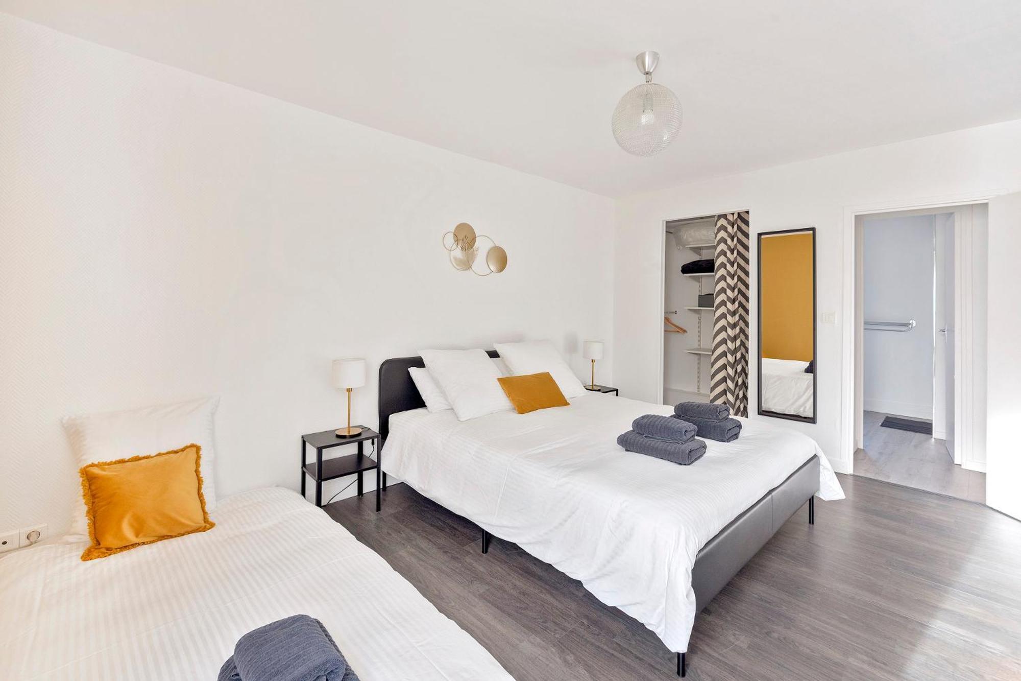 Les Logis De Marcoussis Apartment Екстериор снимка